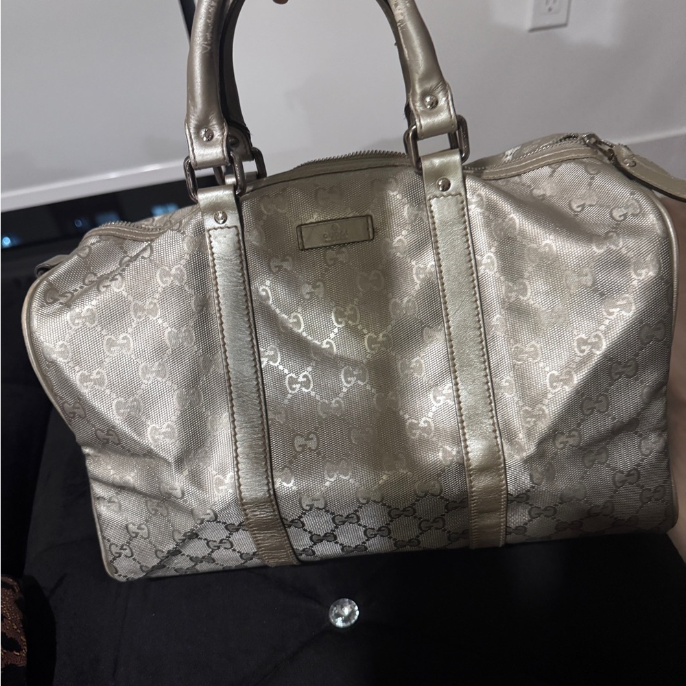 Gucci Metallic Silver Monogram Travel Bag - Picture 2 of 7